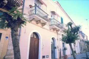 B&B Re Umberto, Milazzo