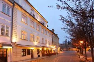 Hotel At the Golden Scissors, Prague