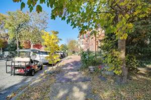 Heart of St Louis! Walkable Soulard Apt w/ Loft Apartments, Saint Louis