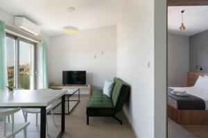 Sarah Luxury Rooms, Sivota