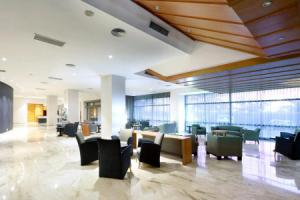 Exe Isla Cartuja, Seville