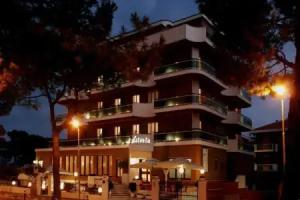 Hotel Astoria, Pineto