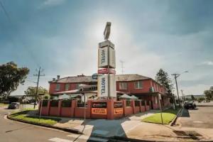 Northside Hotel Albury, Albury