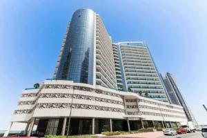 The Bay with Stunning Views by Bespoke Apartments, Dubai