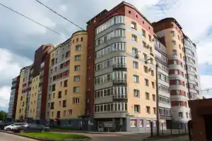 Apartments on Orlovskaya street 4, Kirov