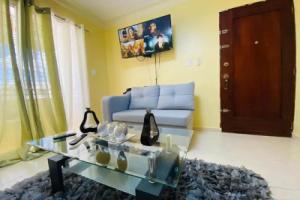 Tres 3-Habitaciones Con Sus Aires Apartamento Amueblado,Zona Tranquila Cerca de TodoRD, Santiago