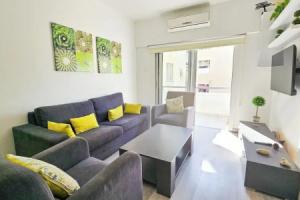 Blue Sky Ocean Retreat Apartments, Larnaka