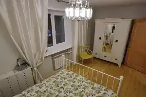 Apartments on Desyatinnaya street 20 k2, Velikiy Novgorod