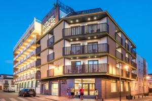 Mercè, Pineda de Mar