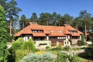 Kraljevi Konaci Zlatibor, Zlatibor
