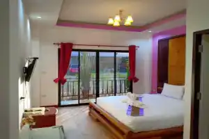 River Kwai Road Residences Apart-hotel, Kanchanaburi City