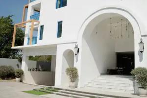 Costa Village Bangsaray, Ban Bang Sare