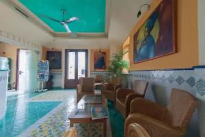 Petit Hotel, Milazzo