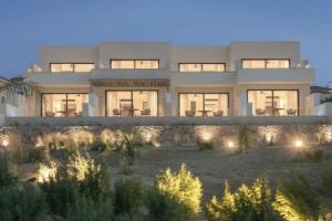 Seven Rocks Suites, Paliouri
