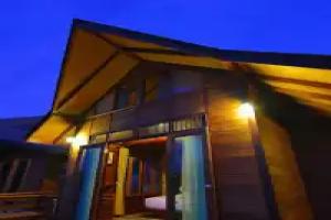 Rice Farm Villa, Surat Thani City