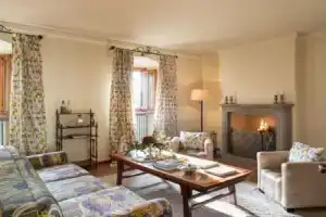 Unique 3bedrooms Villa 30 Minutes From Florence-villa Acqua, Figline Valdarno