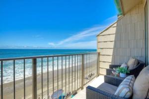 NEW Listing! Seaside Sunset Apartments, Carlsbad