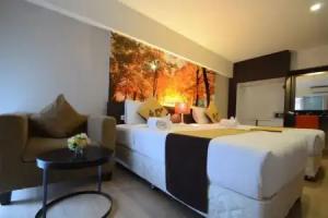 Chaba Inn Srinakarin Hotel, Bang Na