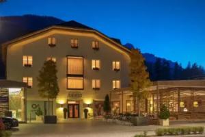 Zur Post Residence Sexten Apartments, Sesto