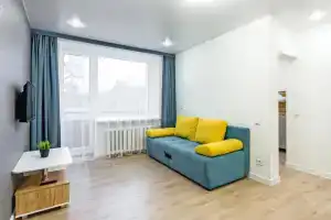 Apartments on 30 Maklin Street, Kirov