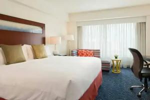 Renaissance® Boston Seaport District, Boston