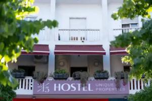 2115 Boutique Hostel, Durres