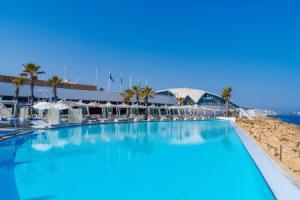 Studio - Sleeps 2 - Balcony - 5 Min Walk To Beach, Qawra