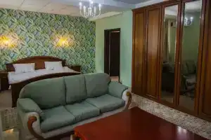 Tal Hotel, Almaty