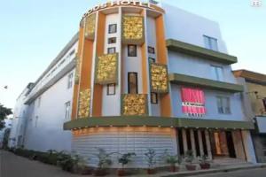 La Woods Hotel, Chennai