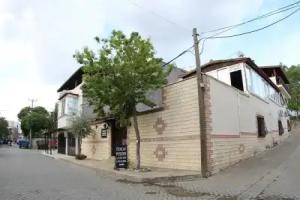 Tuncay Pension, Selcuk