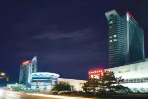 Holiday Inn & Suites Ambassador Bridge by IHG, Windsor