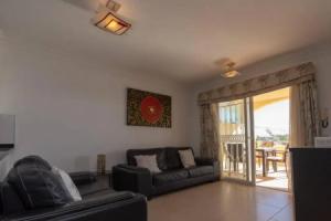 Bahia la Caleta 1 - Two Bed Hotel, Adeje