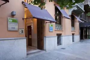 Suites Gran Vía 44, Granada