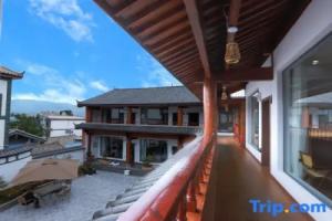 Yayuan Tian She Homestay (Sanyi International Airport Branch), Lijiang