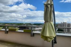 Karine Hotel, Kehl