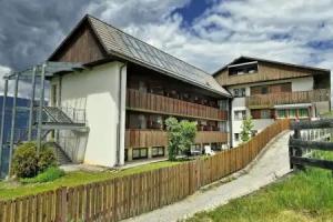 Pension Fellis, Fie