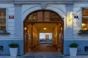 Unitas Hotel, Prague