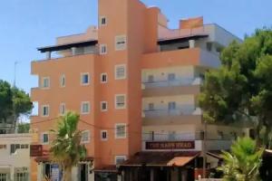 El Cortijo Apartments, Es Canar