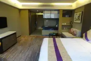 Suzhou Lake House Apartment (Jinji Lake Expo Center), Suzhou