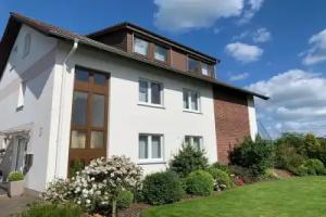 MEINE OASE Ferienwohnung NICHT für Monteure und Gewerbetreibende Apartments, Horn-Bad Meinberg