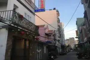 Casa Rosa Apartment, Da Nang