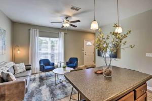 Ideally Located & Elegant Condo w/ Balcony! Apartments, Tallahassee