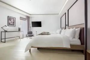 Sonder 907 Main, Cambridge