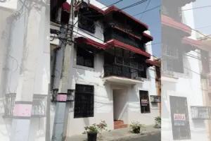 Colonial Area-near The Boardwalk-street Conde Apartments, Santo Domingo