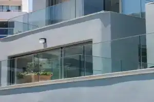 Isla Villas & Suites, Balion