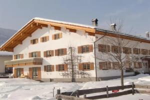Ferienwohnungen Hennenmühle Hotel, Bad Hindelang