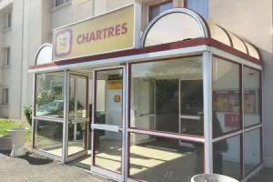 Greet Chartres Est, Chartres