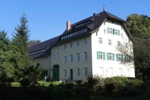 Loensches Gut Hotel, Gorlitz