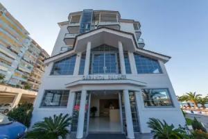 Hotel Saranda Palace, Sarande