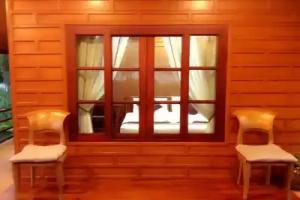 Lanta Wanida Resort, Lanta Island